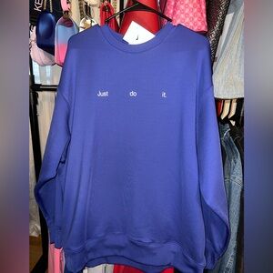 Women’s Nike Sweatshirt